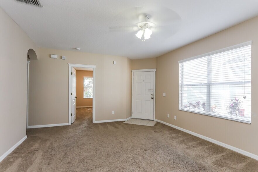 Building Photo - 7455 Oxford Garden Cir