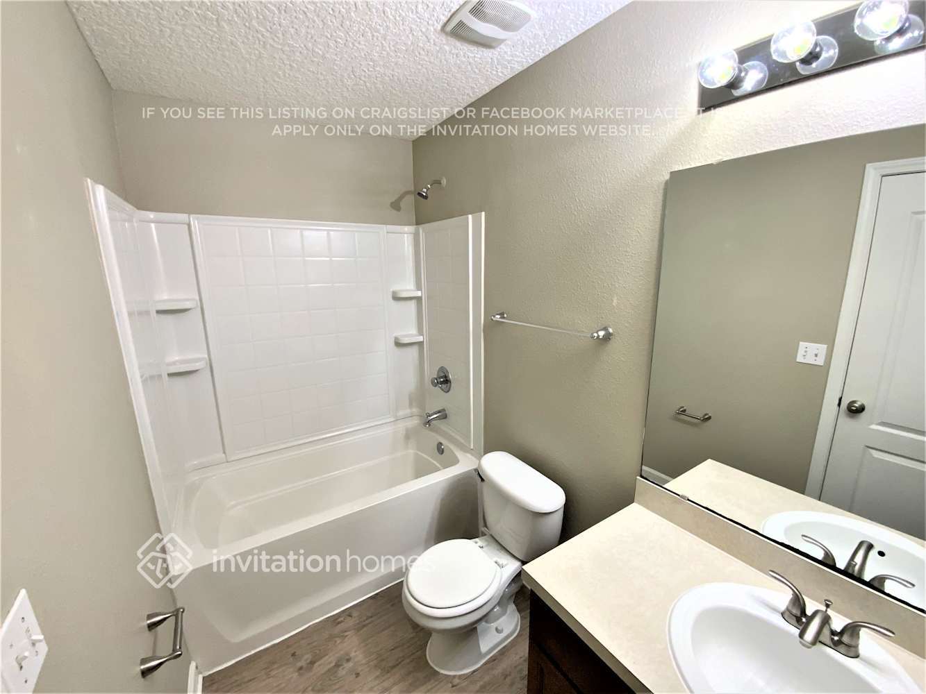 Building Photo - 12195 Jenny Oak Ct