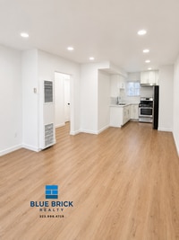 Building Photo - 5739 Halbrent Ave
