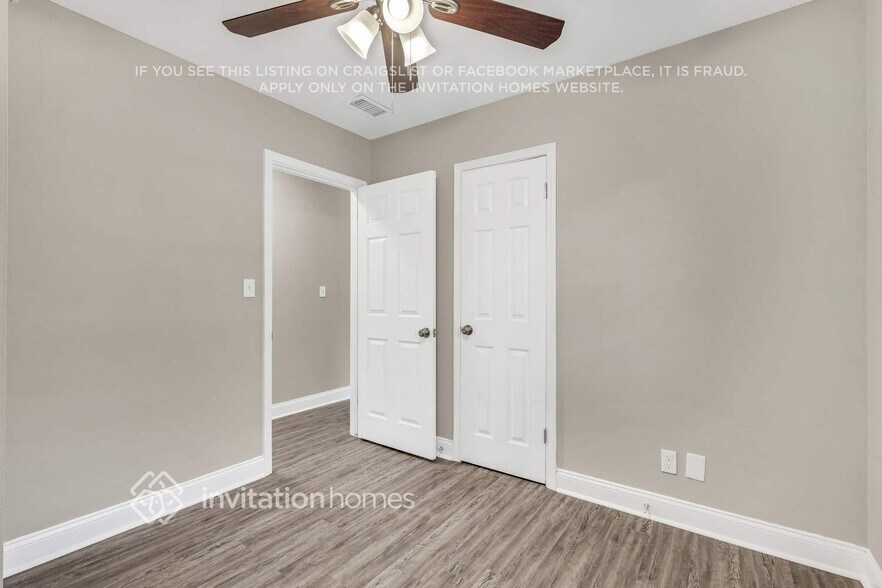 Building Photo - 425 Hayton Ave