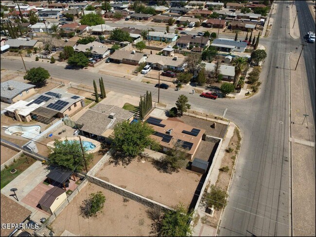 Building Photo - 5726 Dearborne Dr