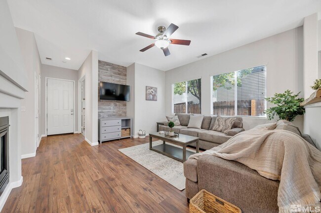 Building Photo - 10577 Eagles Landing Ct