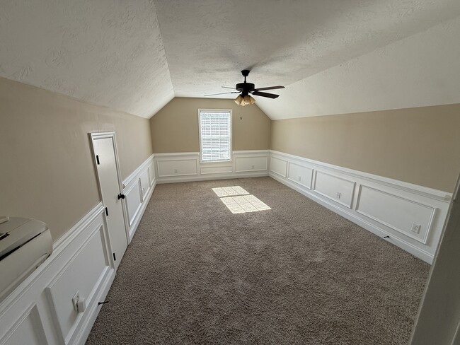 Building Photo - 1165 Indian Springs Trail