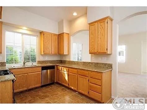 Building Photo - 1449 Water Lily Dr