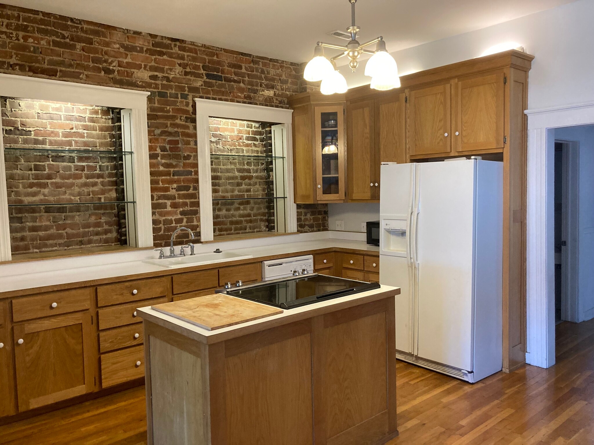 Building Photo - 416 S Campbell Ave