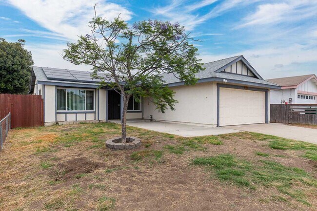 Building Photo - 3 bed, 2 bath Single Family Home in Mira Mesa
