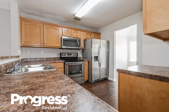 Building Photo - 9882 Wynngate Dr