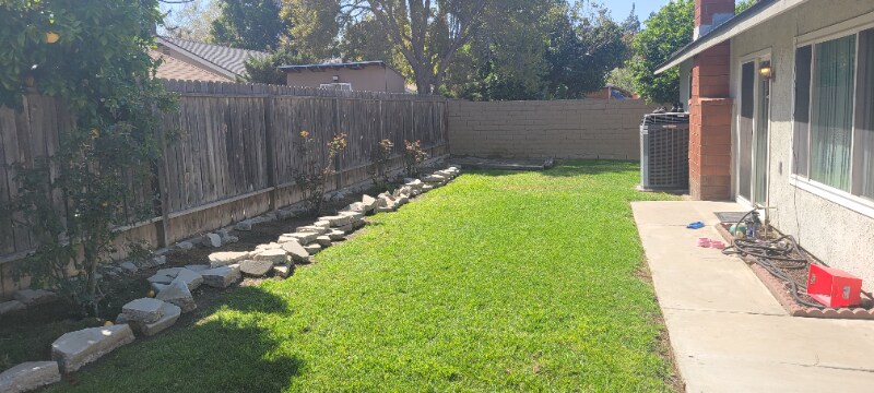 Primary Photo - 11180 Cochran Ave