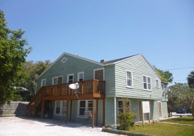 Primary Photo - Cabana Bay Apartments