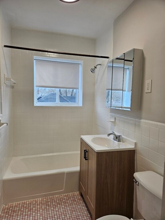 Building Photo - 700 Cummins Hwy