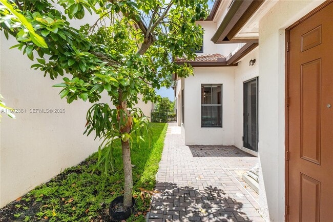 Building Photo - 3700 NW 84th Way