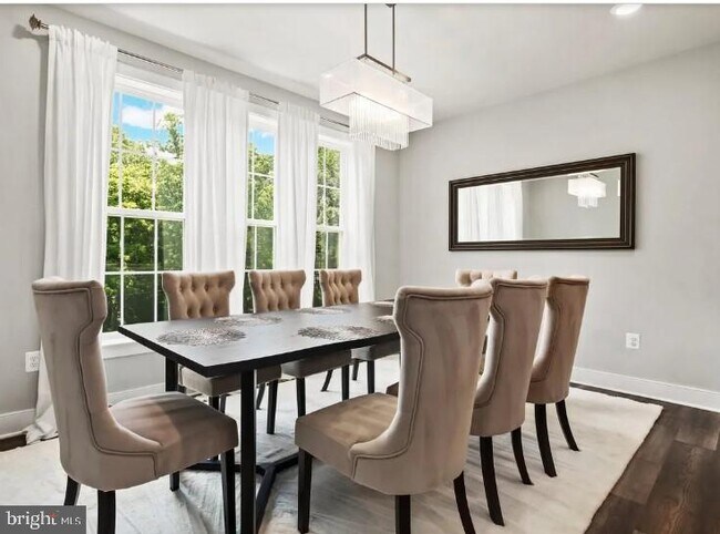 Building Photo - 167 Klee Alley