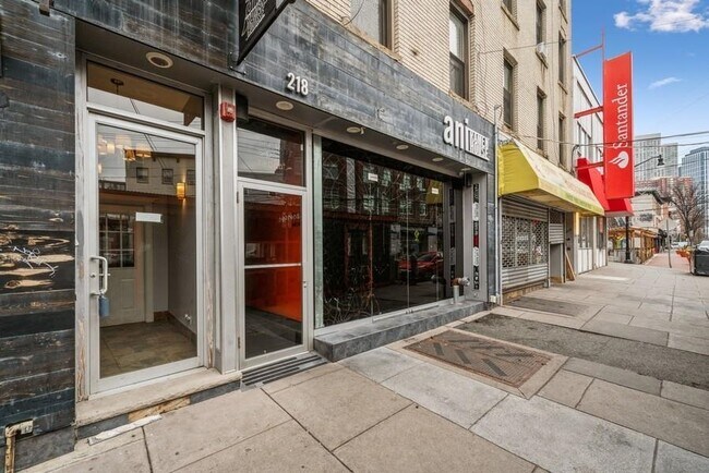 Building Photo - 218 Newark Ave