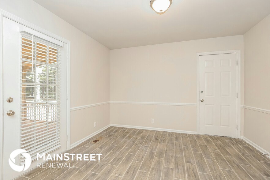 Building Photo - 132 Lynnford Dr