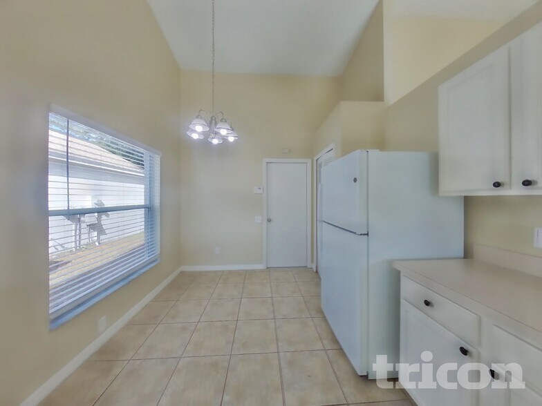 Building Photo - 10515 Walker Vista Dr