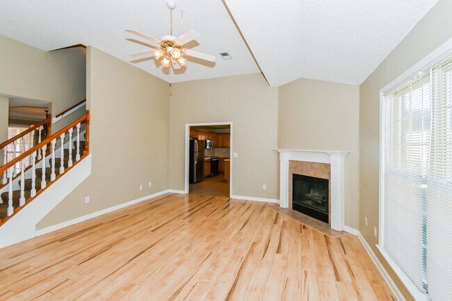 Building Photo - 6254 Buffalo Springs Ln