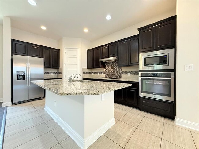 Building Photo - 10911 Hidden Caves Way