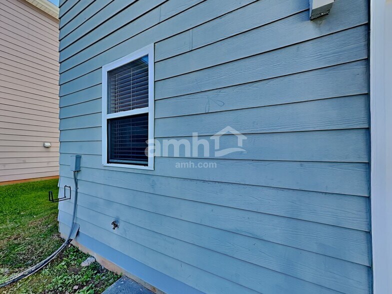 Building Photo - 13806 Carleen Way Dr