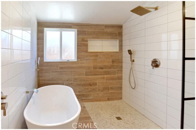 Building Photo - 32722 7 Seas Dr