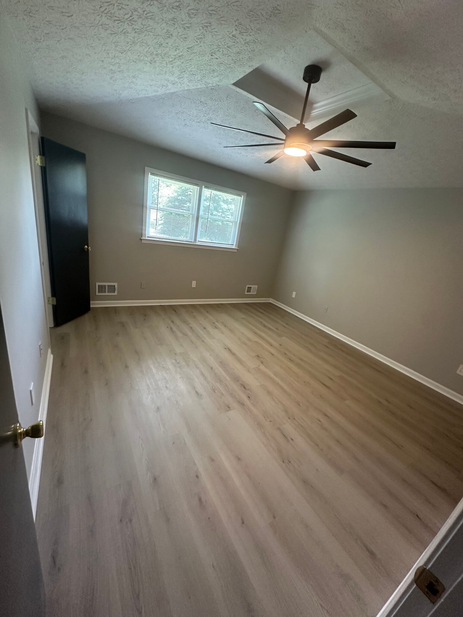 Building Photo - 3606 Baymeadow Dr