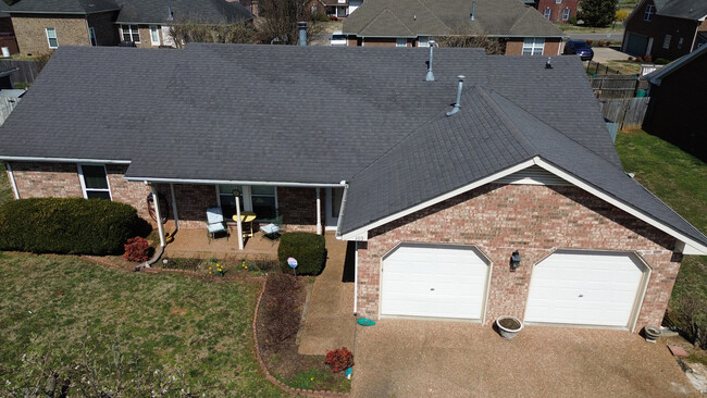 Building Photo - 3  bed, 2 bath home in Smyrna