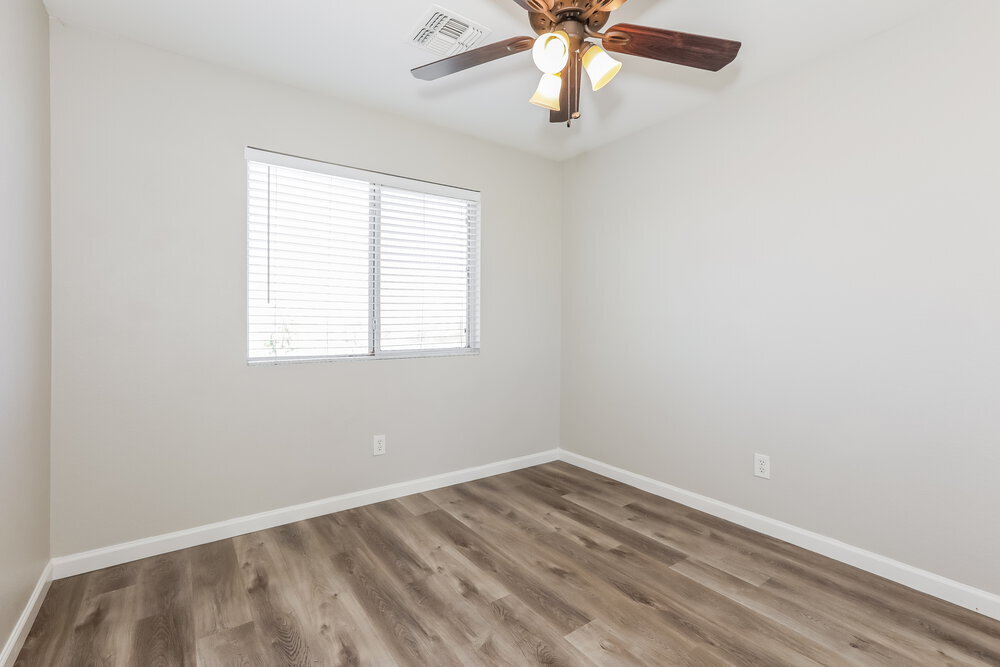 Building Photo - 4836 E Meadow Lark Way
