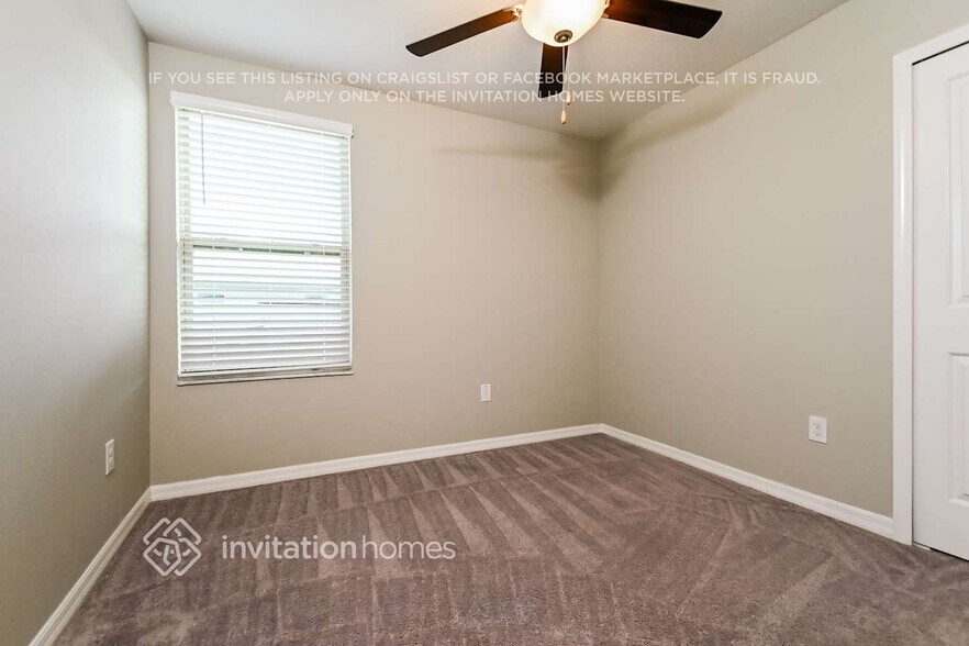 Building Photo - 7255 King Crk Dr