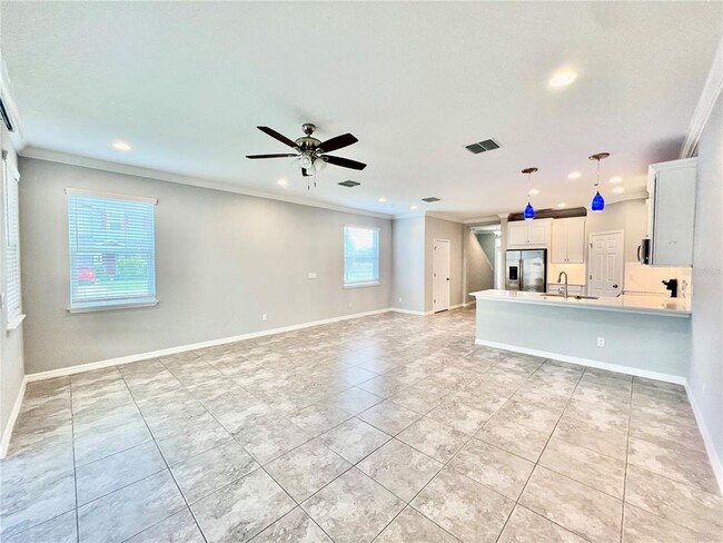 Building Photo - 26340 Limestone Spgs Wy