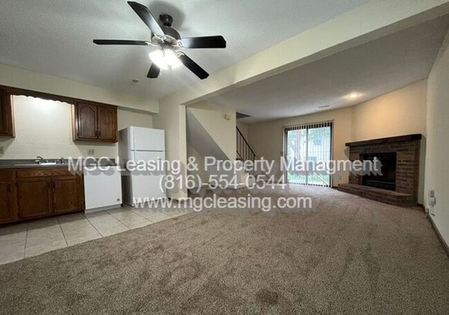 Building Photo - Chapel Oaks Community of Lee's Summit - Schedule a tour today!
