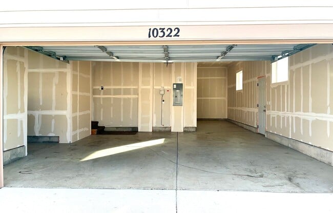 Building Photo - Price Reduced plus FREE JANUARY RENT!!! Beautiful 4 Bed/3 Bath West Greeley Home – Spacious Lot &...