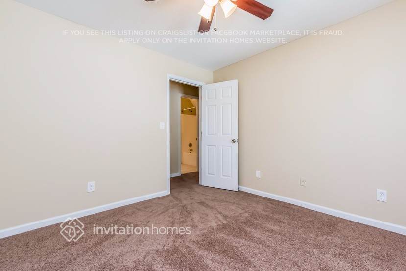Building Photo - 5996 Zane Ct