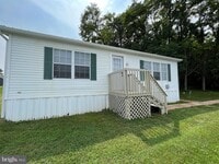 Building Photo - 218 Bronco Way