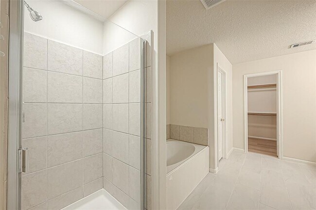 Building Photo - 3502 Zephyr Glen Way