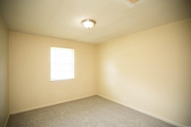 Building Photo - 5320 Timberland Dr