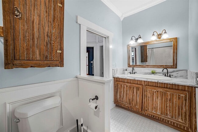 Building Photo - 17221 Steger Ln