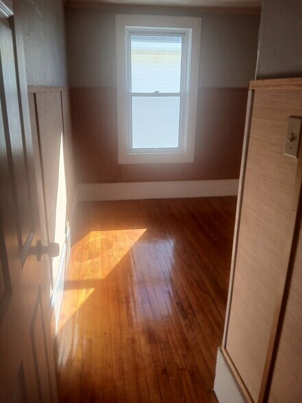 Building Photo - 91 Providence St