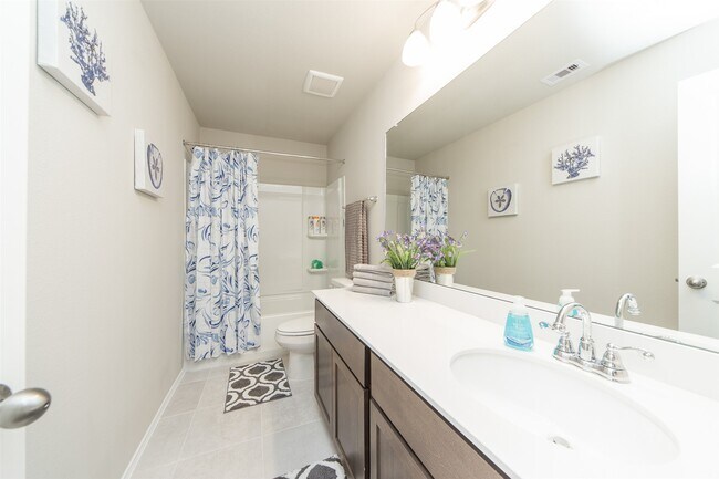 Building Photo - 8723 Arbor Trail Dr
