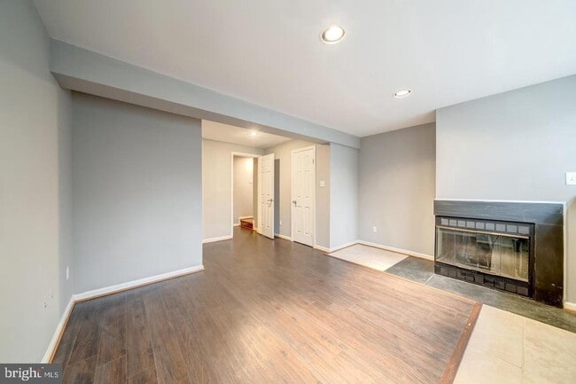 Building Photo - 6515 Skylemar Trail