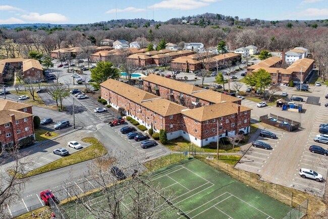 Building Photo - 20 Westgate Rd