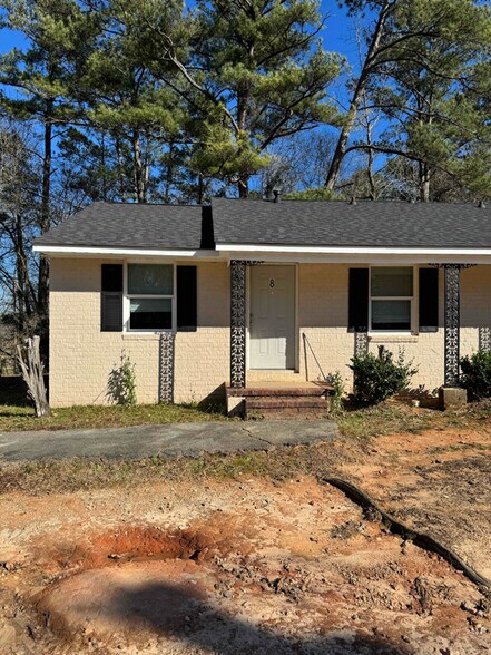 Primary Photo - 1240 Redding Rd