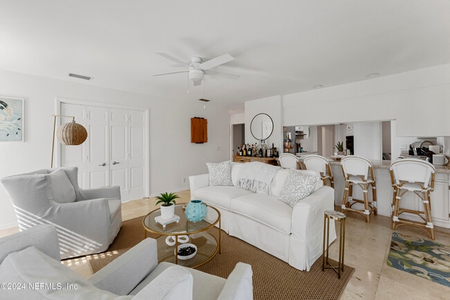 Building Photo - 543 Rutile Dr