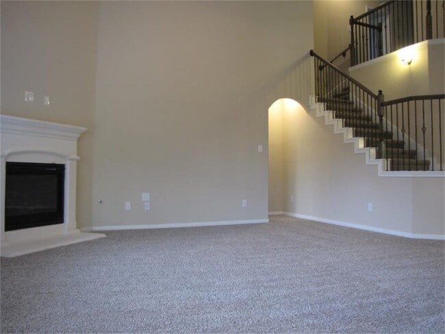 Building Photo - 1810 Dover Heights Ln