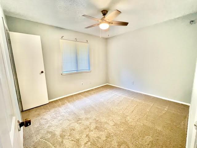 Building Photo - 102 Greenshire Dr