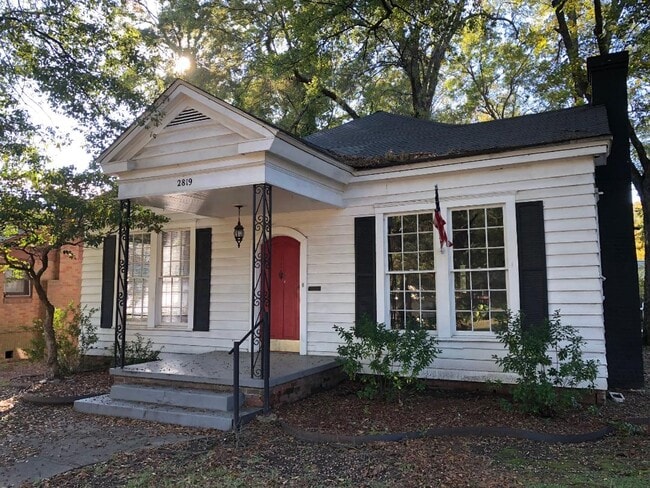 Primary Photo - 2819 Hazel St
