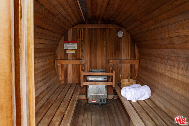 Building Photo - 3360 Ley Dr