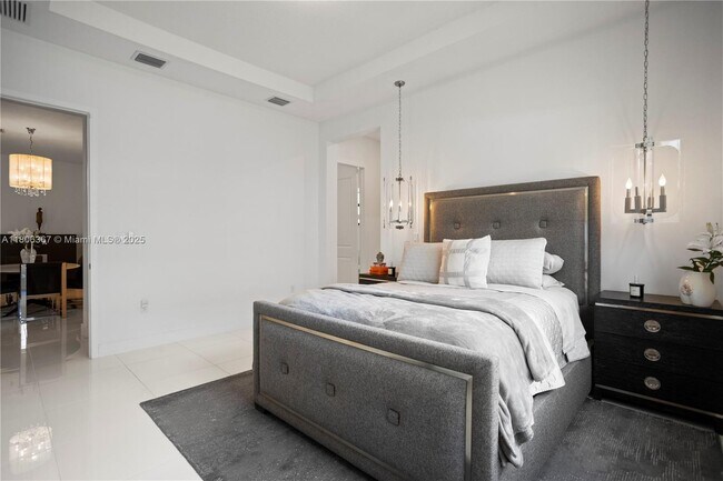 Building Photo - 4407 SW 175th Ave