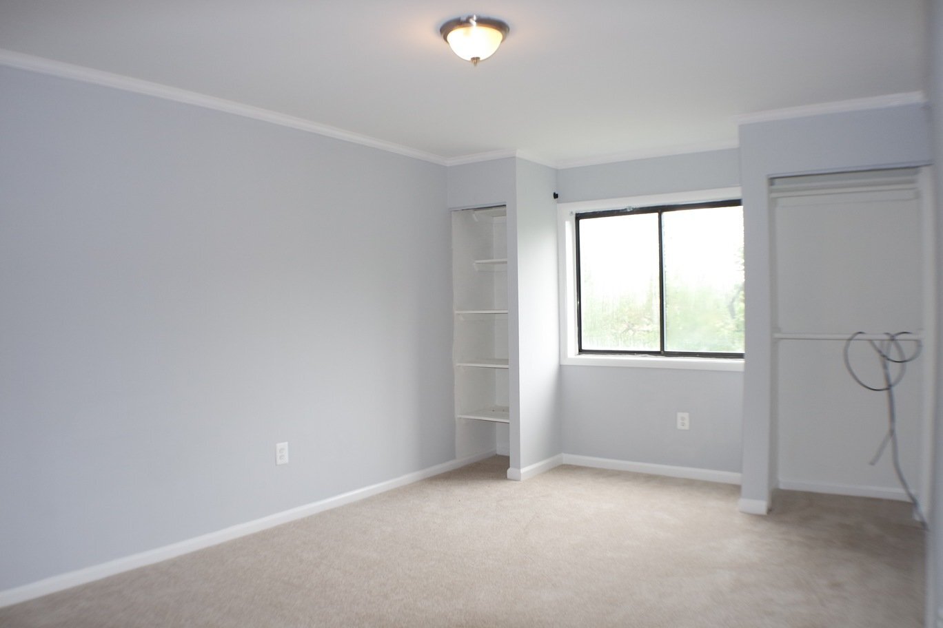 Building Photo - 3240 S 28th St