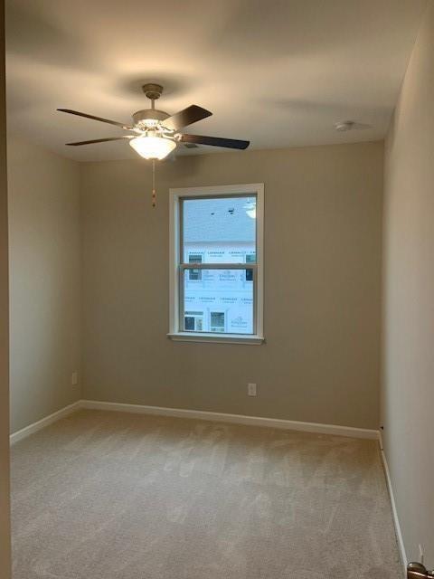 Building Photo - 3925 Redwood Dr