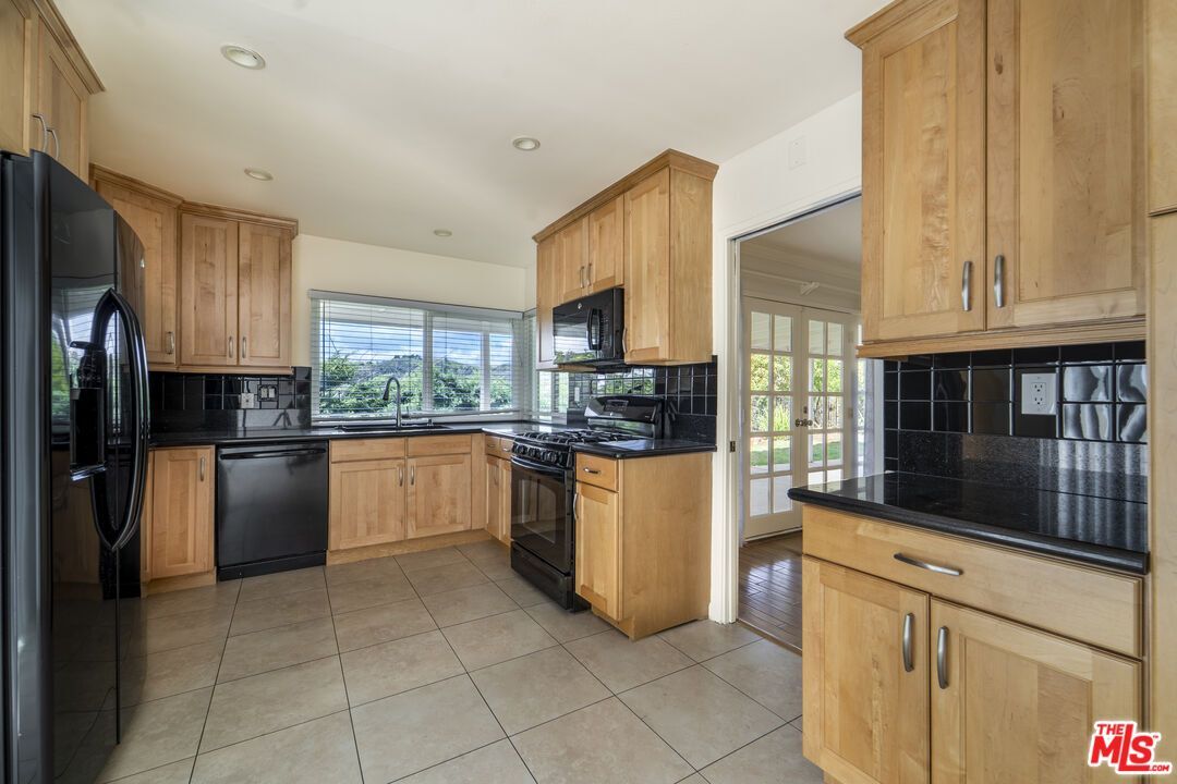 Building Photo - 3107 Hodler Dr