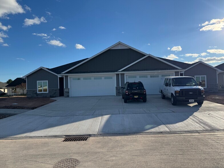 Building Photo - 403 Founders Way